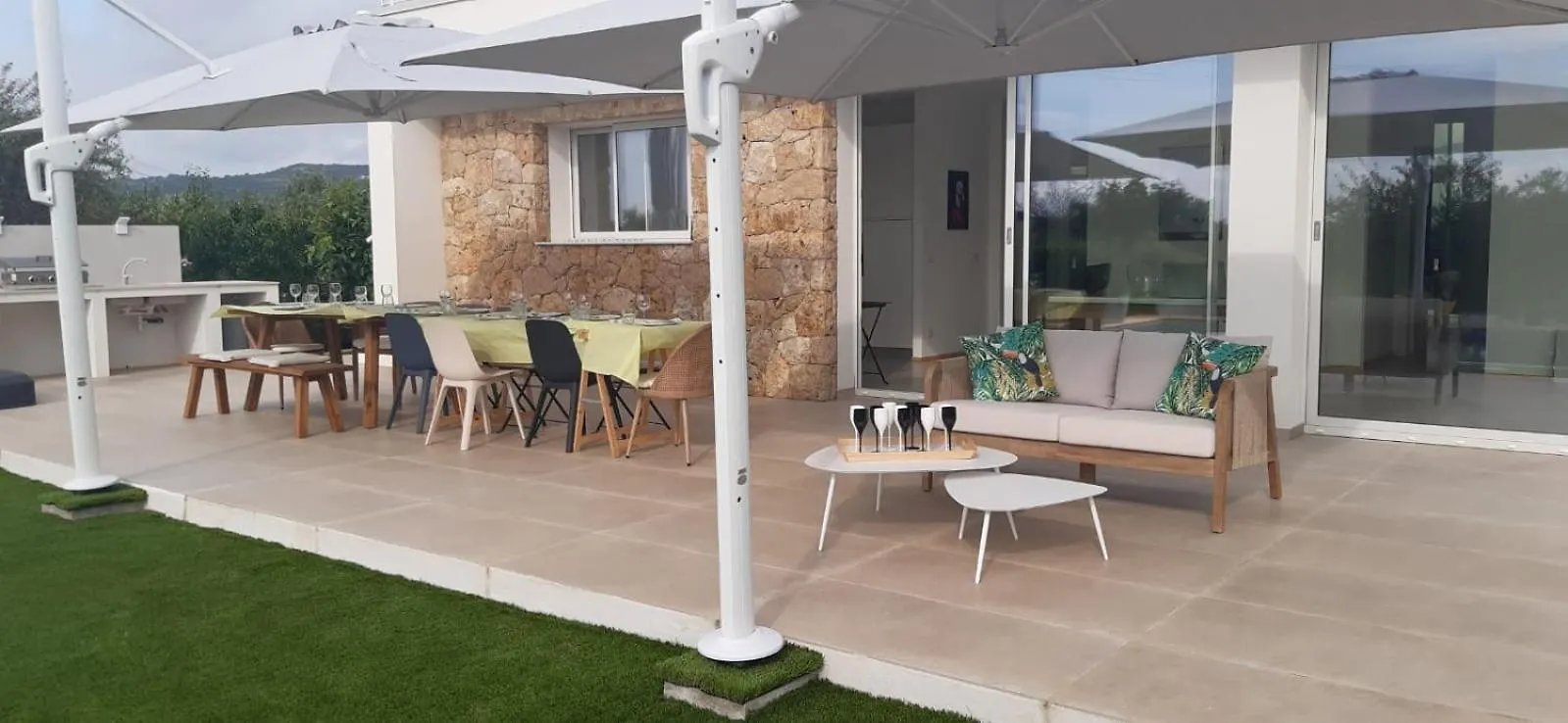 Villa 60 ألغيرو